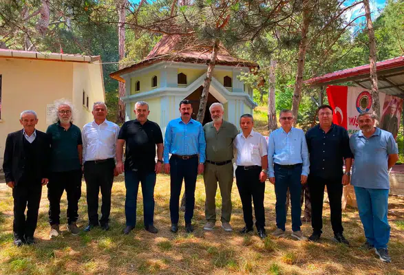 Hamamözü Dedeçam Şenliği'nde Buluştu