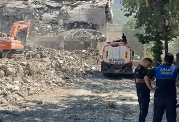 Amasya Belediyesi İhmale Geçit Vermedi