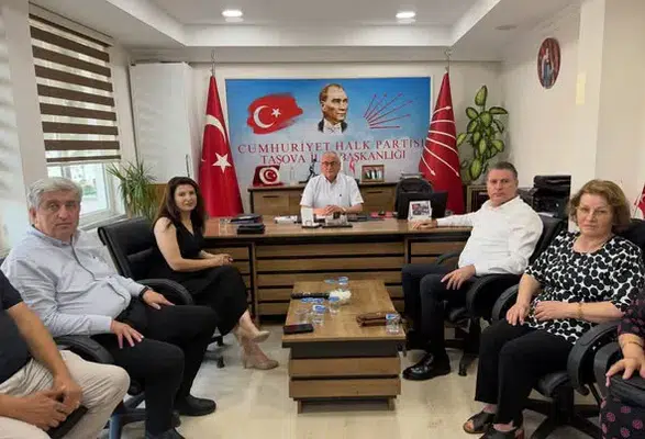 CHP Taşova'da Kenetlendi