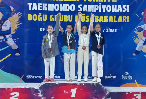 Amasya'nın Gelecek Vadeden Sporcuları Tarih Yazdı!