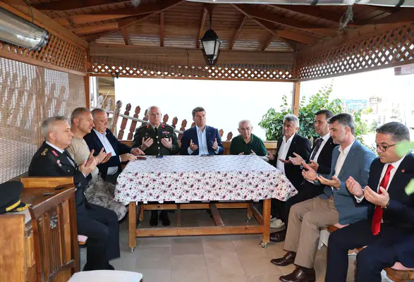 Amasya'da Şehit Aileleri Yalnız Bırakılmadı