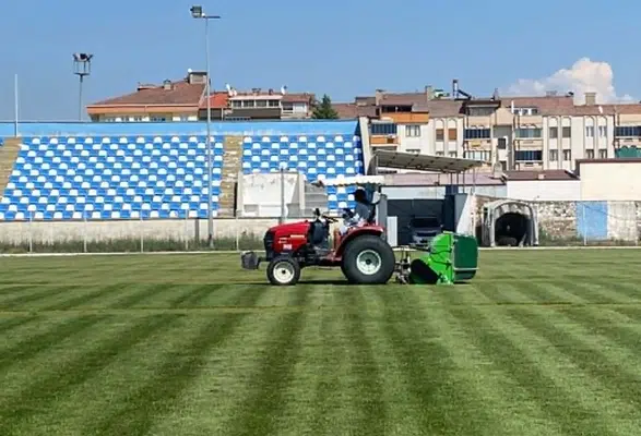 Merzifon Şehir Stadyumu Yeni Sezona Hazırlanıyor!
