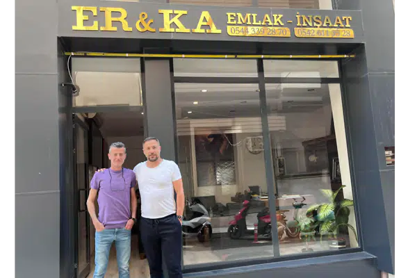 Erka Gayrimenkul Yeni Ofisinde Hizmete Başladı! “Gayrimenkul Almak İçin Doğru Zaman”