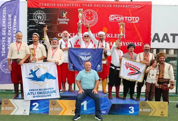 Amasya’da Oklar Tarihe Uçtu!