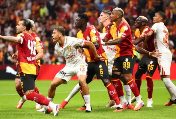 Galatasaray evinde zorlandı!