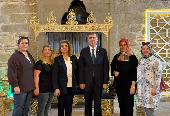 Mustafa Arslan Merzifon’da Kapı Kapı Gezdi