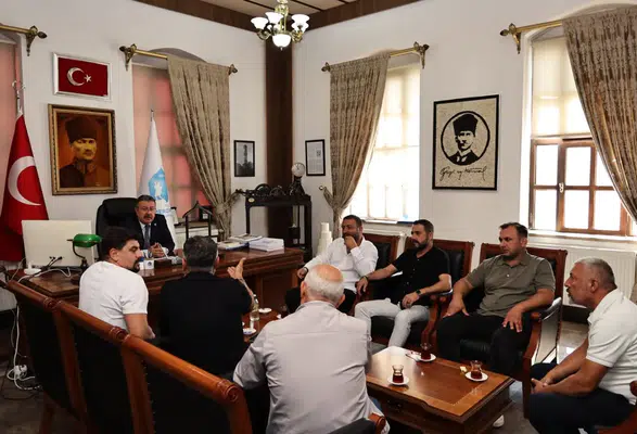Başkan Alp Kargı Konuklarını Ağırladı