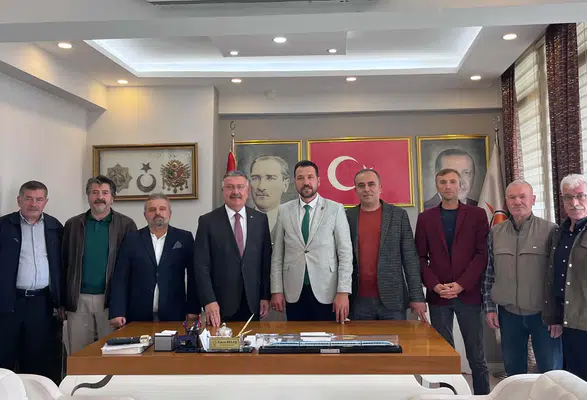 Kargı’dan AK Parti’ye Ziyaret: Merzifon’un Su Projesi Masaya Yatırıldı