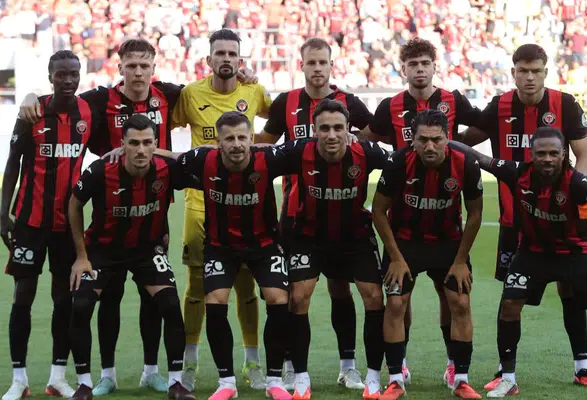 Arca Çorum FK’dan Taraftarıyla Müthiş Buluşma: 3-0