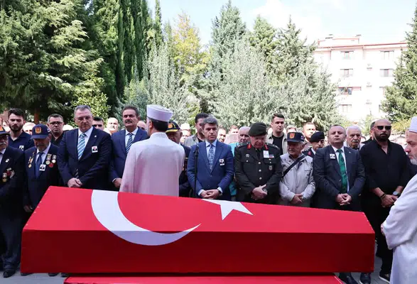 Amasya Kıbrıs Gazisi Bahattin Şen’i Son Yolculuğuna Uğurladı