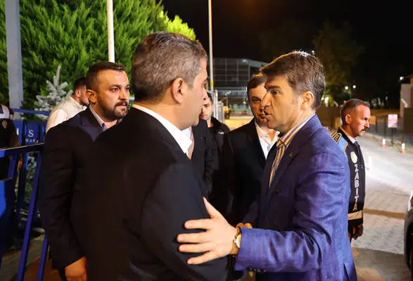 Vali Bakan Suluova’nın Coşkusuna Ortak Oldu