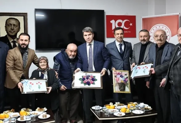 Suluova'da Ulu Çınarlarla Sıcak Sohbet