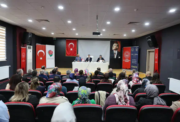 Amasya’da Çocuk Evleri ve Hizmetleri Toplantısı