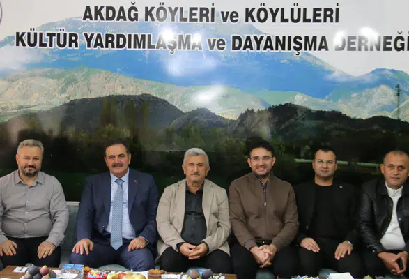 Amasya’da Haluk İpek’ten Dernek Ziyareti!