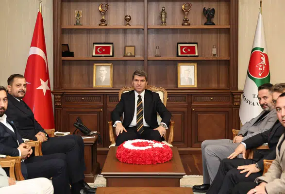 Zennun ve Ekibinden Vali Bakan’a Ziyaret!