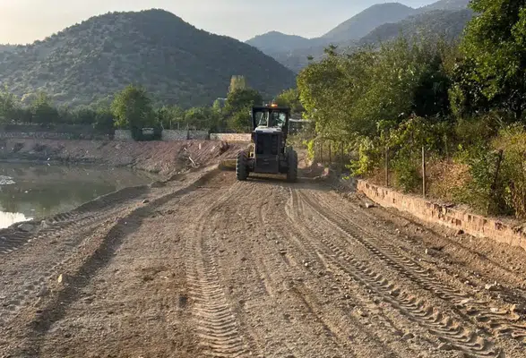 Yeşilırmak Boyunca İş Makineleri Sahada!
