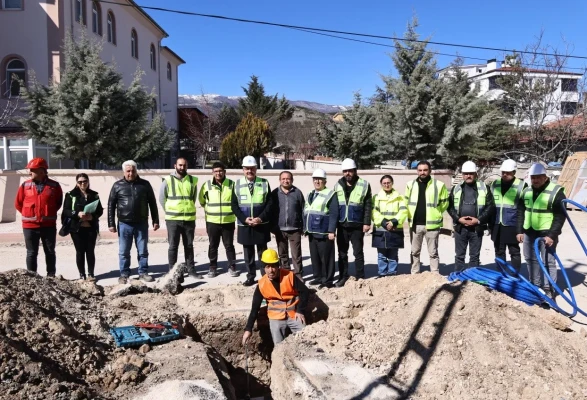 Merzifon’da Yeni Şebekeden İlk Su Verildi
