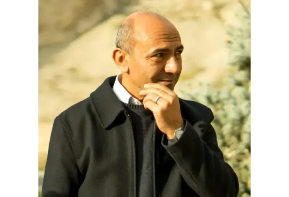 Amasyalı Şair Ayvalı’dan  İki Yeni Kitap