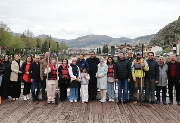 Amasya Yeşilırmak’ta Kano Şöleni
