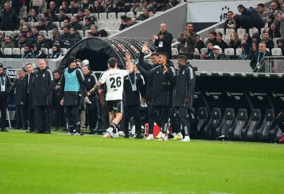 6 Gollü Maçın Kazananı Beşiktaş