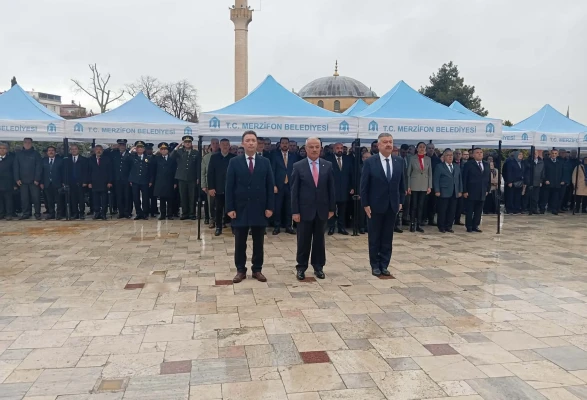 Merzifon’da 23 Nisan Coşkusu Çelenk Töreniyle Başladı