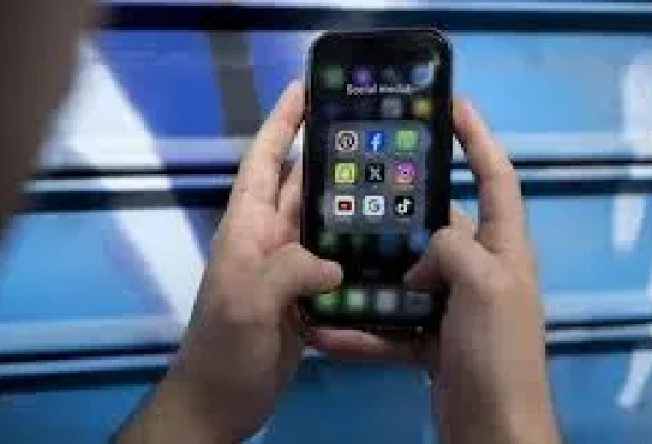 Sosyal Medyaya Yaş Sınırı Geliyor!