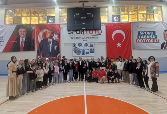 Merzifon’da Oyun Turnuvaları Ödülle Bitti