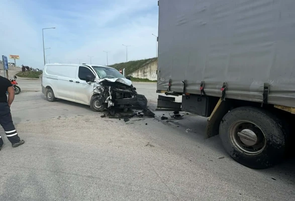 Merzifon Havalimanı Yolunda Kaza: 1 Yaralı