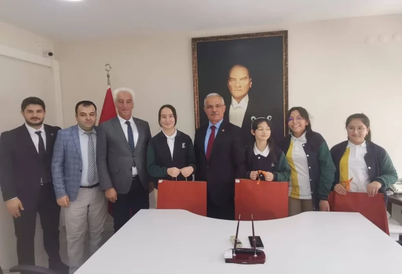 Merzifon’da Gurur Günü! Başarı Ödüllerle Taçlandı