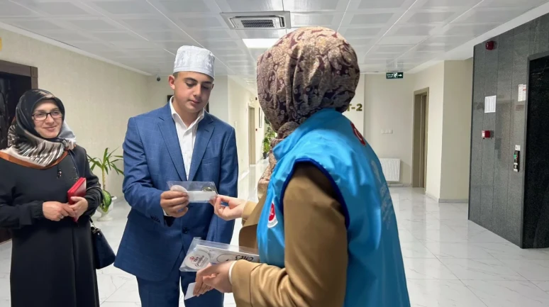 TDV Amasya Şubesi Kadın Kolları’ndan Hafızlara Anlamlı Destek