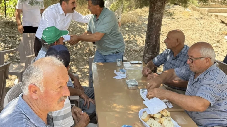 Merzifon Gençleri Oymak Köyü’nde Birlik Sofrasına Katıldı
