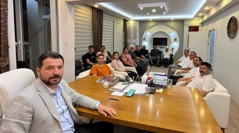AK Parti Merzifon Teşkilatından Birlik Mesajı: “Durmak Yok, Yola Devam!”