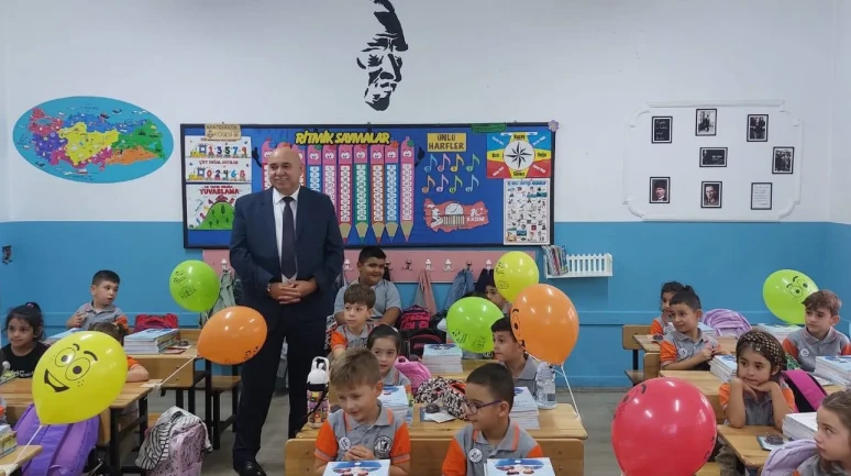 Gümüşhacıköy’de “Her Çocuk Bir Fidan” Temasıyla Eğitim Yılına Yeşil Başlangıç