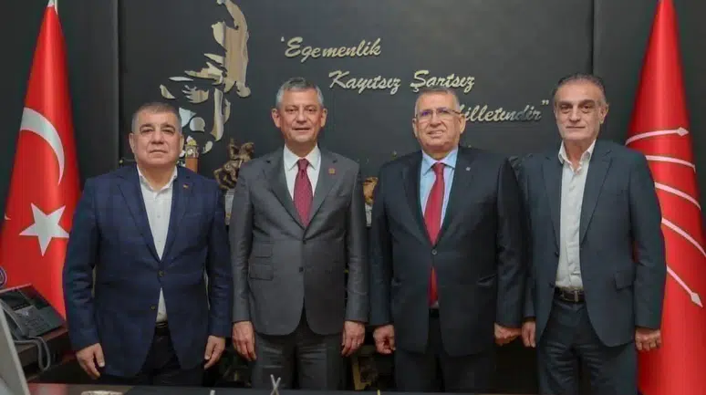 Topal: Bir Adım Geri Adım Atmadan İktidara Yürüyoruz!