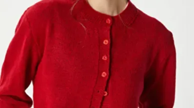 2026 Kadın Hırka Modası: Rahatlık, Şıklık ve Zamansız Parçalar Ön Planda