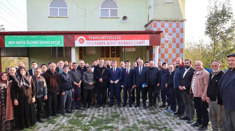Köy sakinleri taleplerini Vali Bakan’a iletti