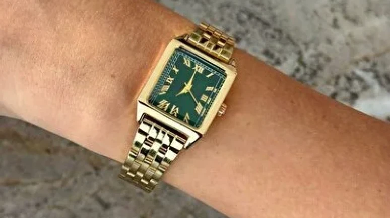 2026’da Kadın Kol Saati Modası: Zarafet, Minimalizm ve Vintage Rüzgarı Öne Çıkıyor