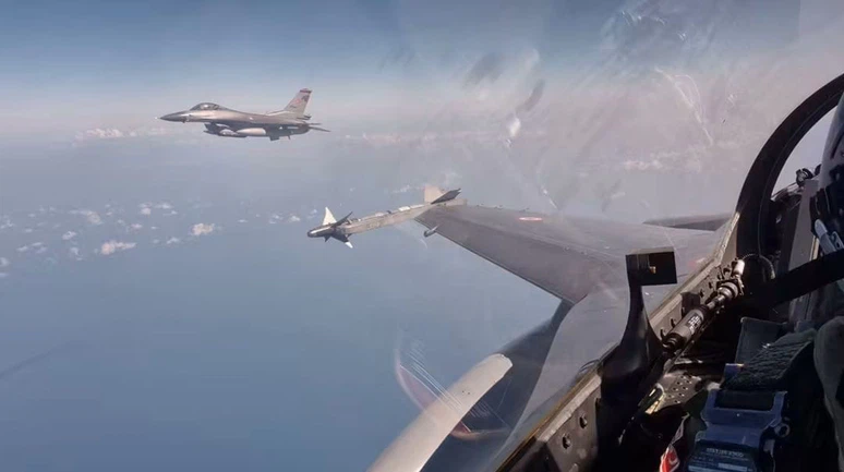 Merzifon’dan Kalkan F-16’lar Karadeniz Semalarında