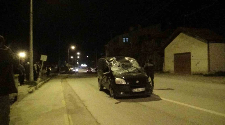 Arkadaşının aracını izinsiz alıp kaza yaptı: 2 yaralı