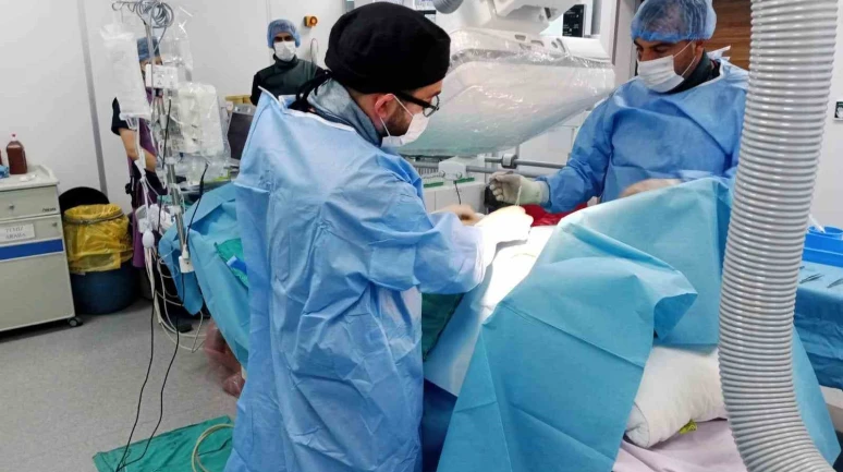 Devlet Hastanesinde hastalara  kalp pili takılmaya başlandı