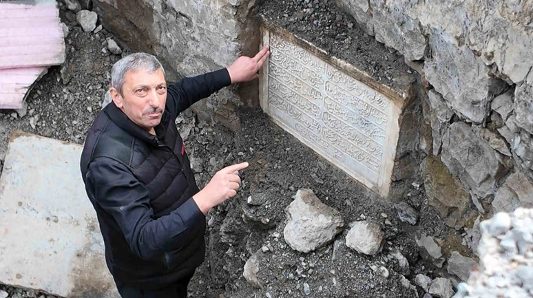 Köprünün kitabesi çıktı, sırrı çözüldü