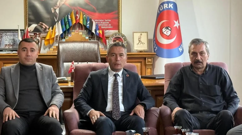 MHP Amasya Heyeti Kamu-Sen ile Bir Araya Geldi