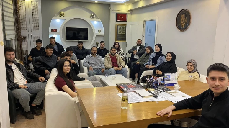 AK Gençlik Haftalık Toplantısını Gerçekleştirdi