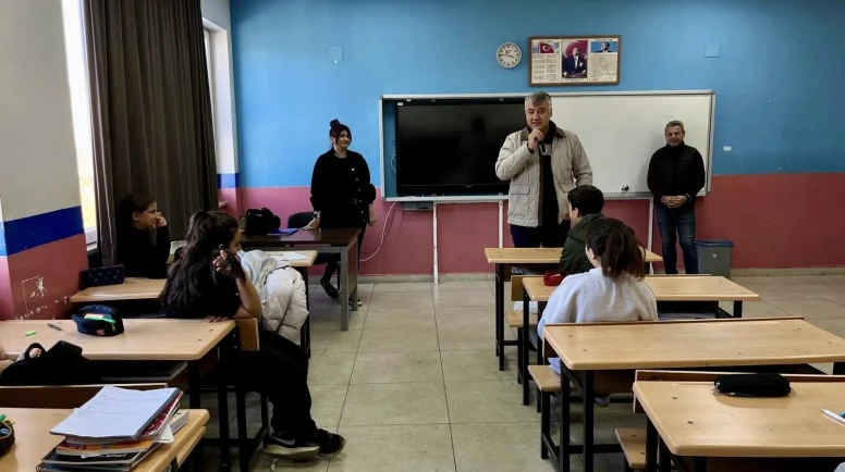 İl Milli Eğitim Müdürü Katipoğlu Şehitler Ortaokulun'da