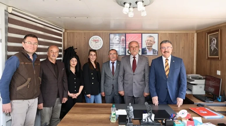 Başkan Alp Kargı’dan Hamamözü’ne Ziyaret: CHP İlçe Teşkilatı ve Belediye Başkanı ile Buluştu
