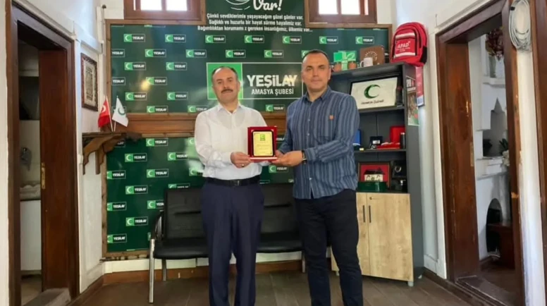 Amasya Denetimli Serbestlik Müdürü Bekir Türkmen’den Yeşilay’a Veda Ziyareti