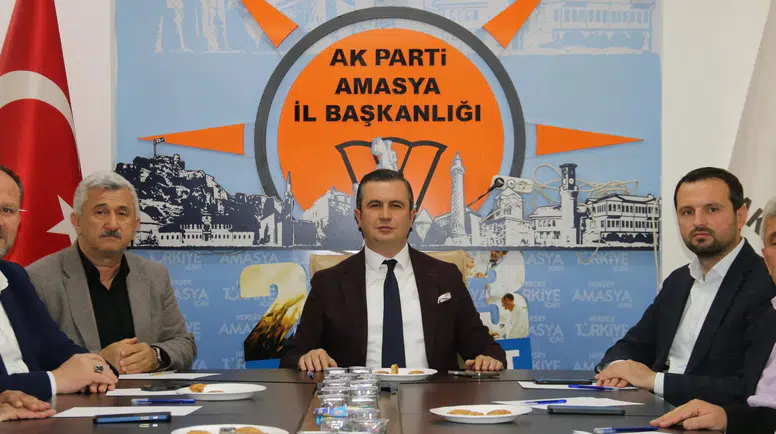 Amasya’da Muhtarlarla Kritik Buluşma