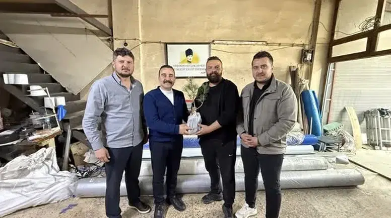 Merzifon Gençleri Esnafın Yanında