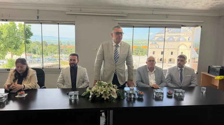 Suluova’da AK Parti Bayramlaşmasına Yoğun Katılım