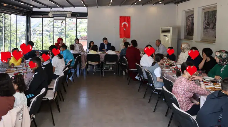Amasya’da Bayram Sabahı Gönülleri Isıttı